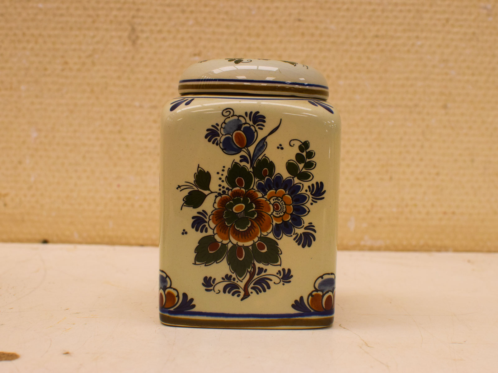 Delft Polychroom Gemberpot/dekselvaas 52341