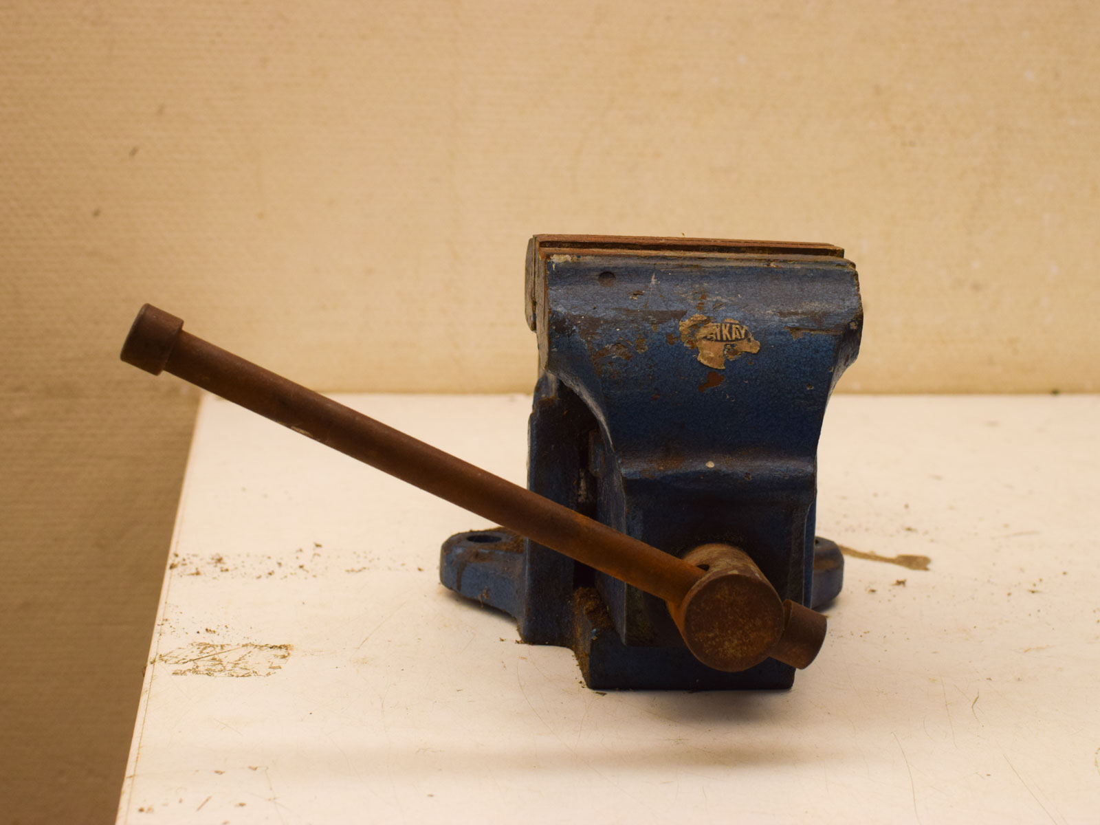 Alternative view of Bankschroef 52350