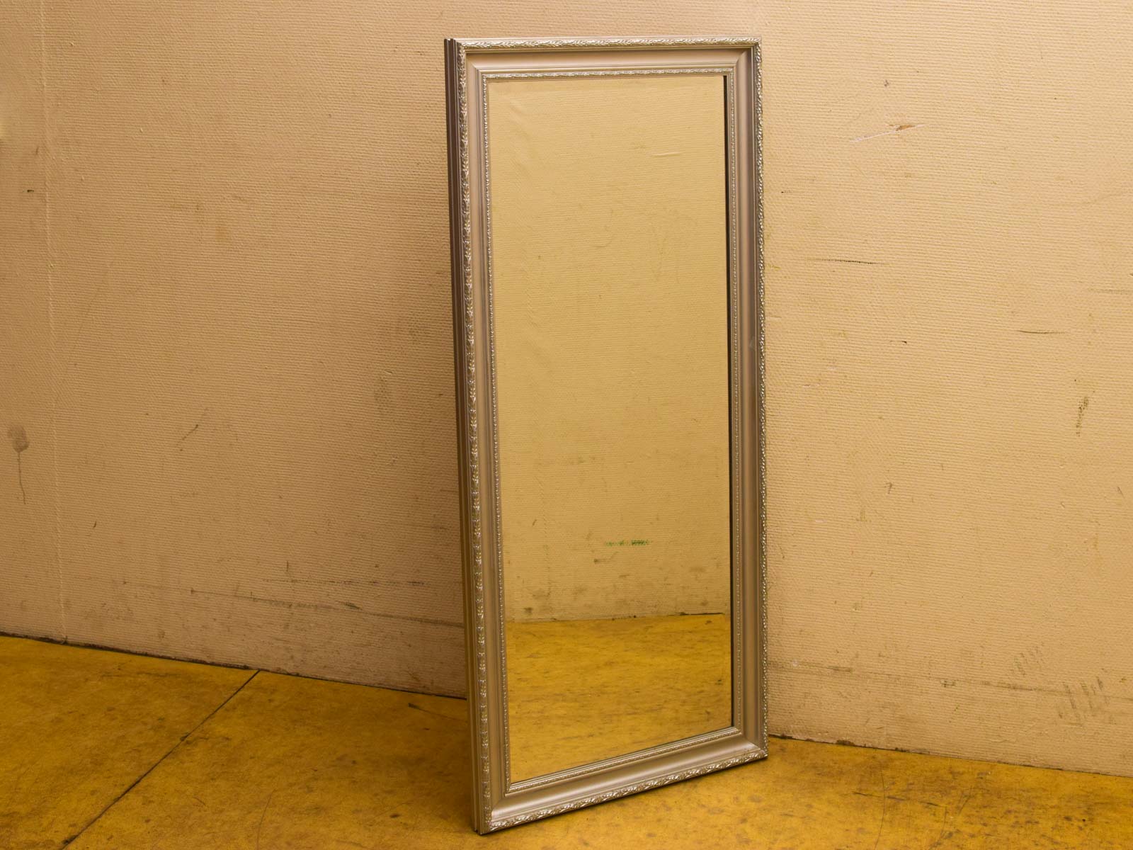 Houten wandspiegel 52355