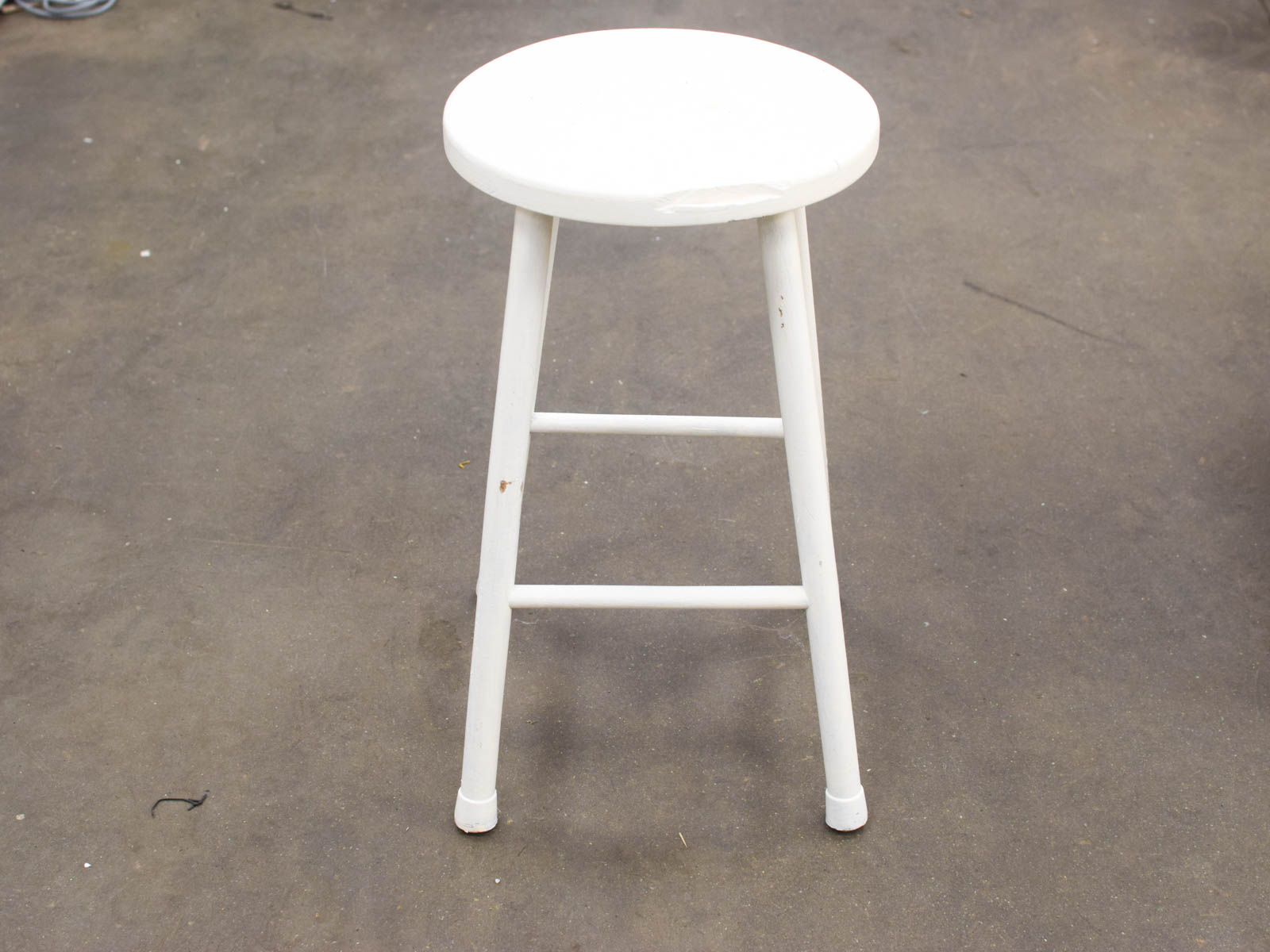 Houten krukje 52378