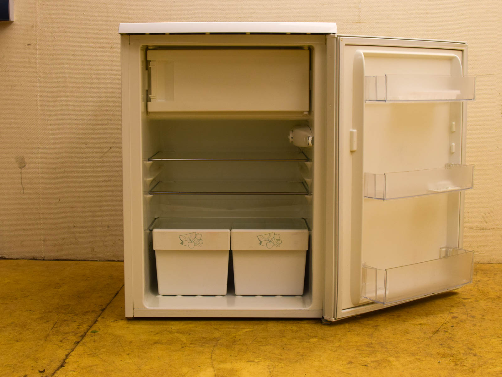 Alternative view of Electrolux tafelmodel koelkast 52388