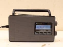 Alternative view of Panasonic RF D10 radio 52874
