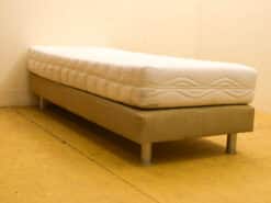 Boxspring / bed onderstel met pootjes 54260 - Afbeelding 2